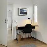 The Expats Delight Apartment *